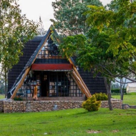 Samawati Lakeside Cottages Nyahururu 外观 照片
